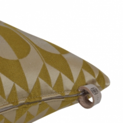 Cushion Lodge Miror True Gold